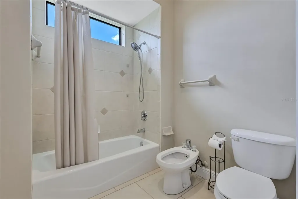 1911 148th Court E Bradenton FL 34212