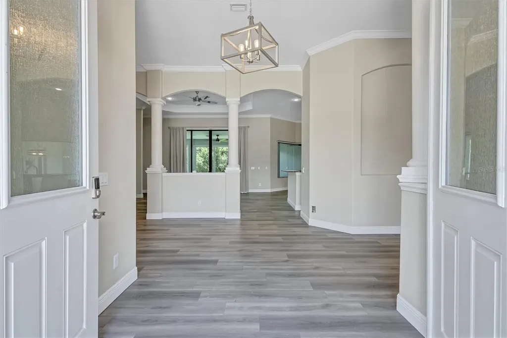 1911 148th Court E Bradenton FL 34212