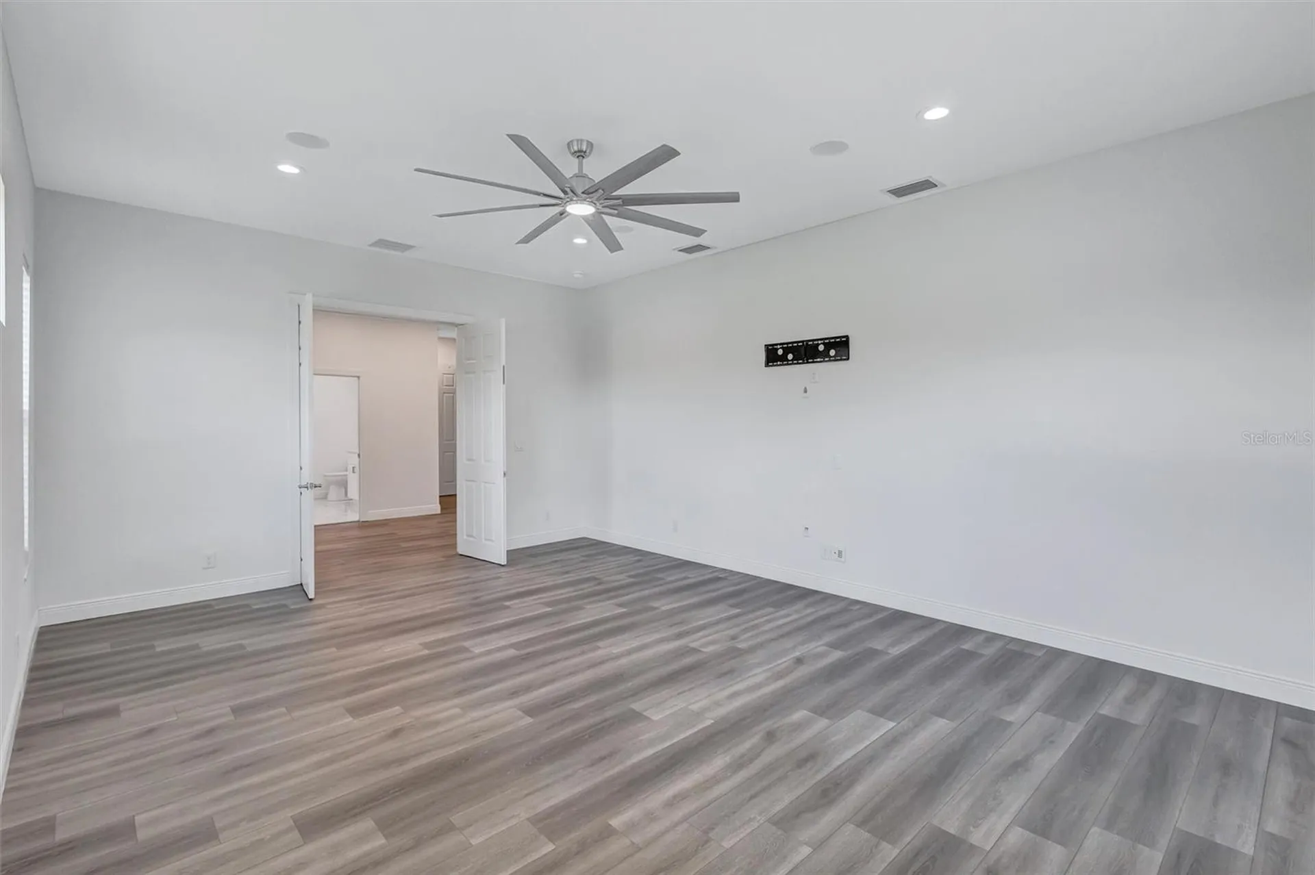 1911 148th Court E Bradenton FL 34212