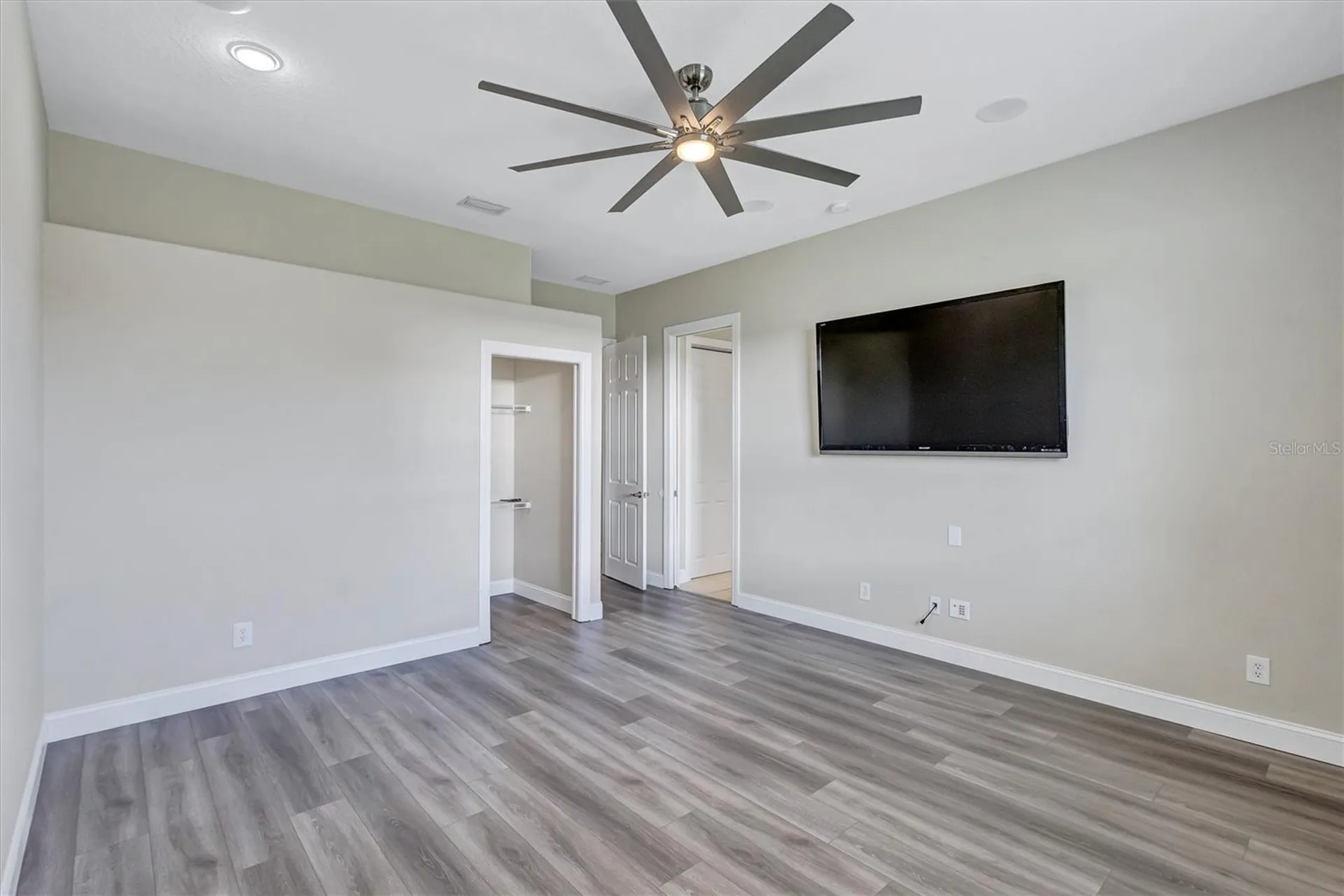 1911 148th Court E Bradenton FL 34212