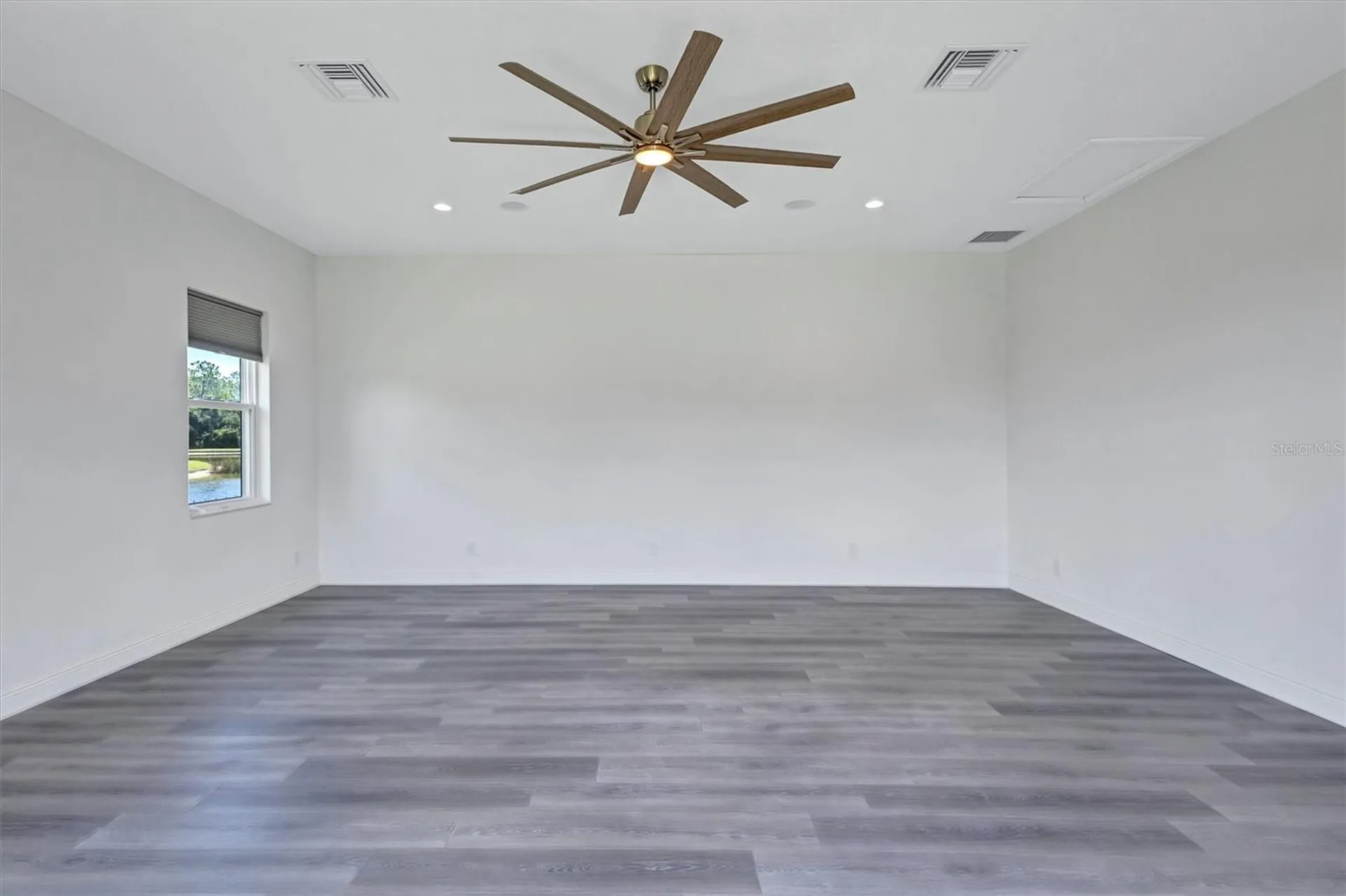 1911 148th Court E Bradenton FL 34212