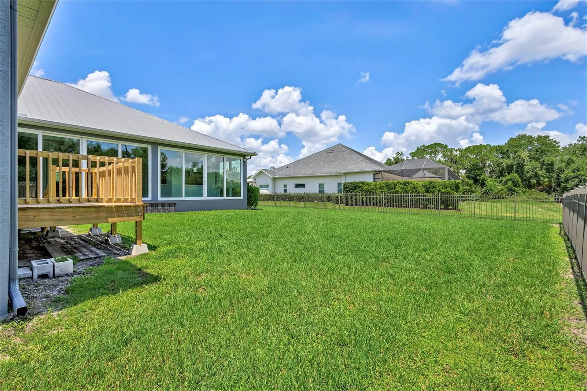 1911 148th Court E Bradenton FL 34212
