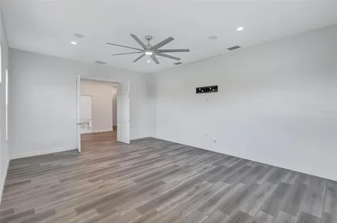 1911 148th Court E Bradenton FL 34212
