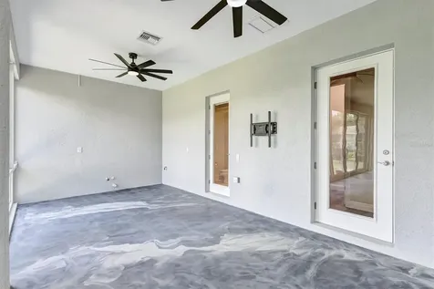 1911 148th Court E Bradenton FL 34212