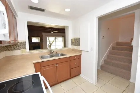2221 9th St SE Winter Haven FL 33880