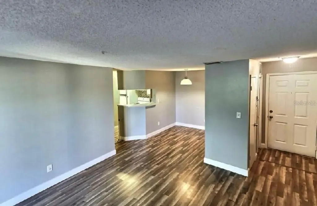199 Afton Square Altamonte Springs FL 32714