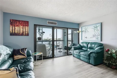 800 S Gulfview Boulevard Clearwater Beach FL 33767