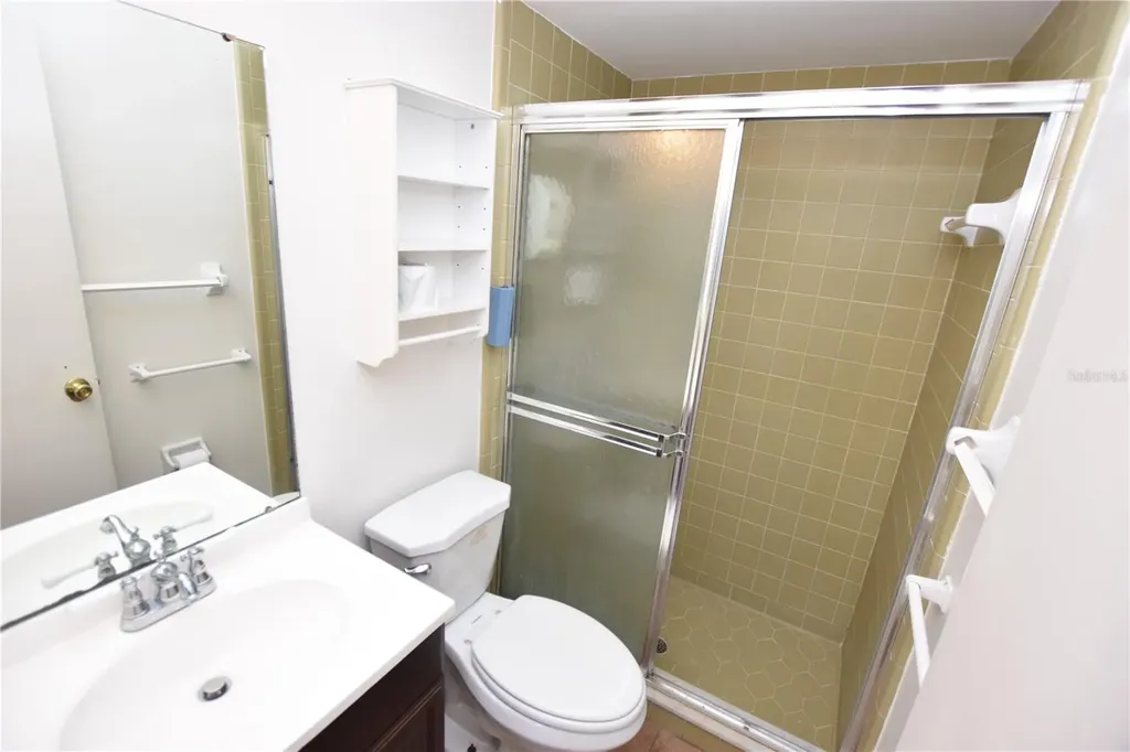 204 Chaucer Lane Winter Haven FL 33884