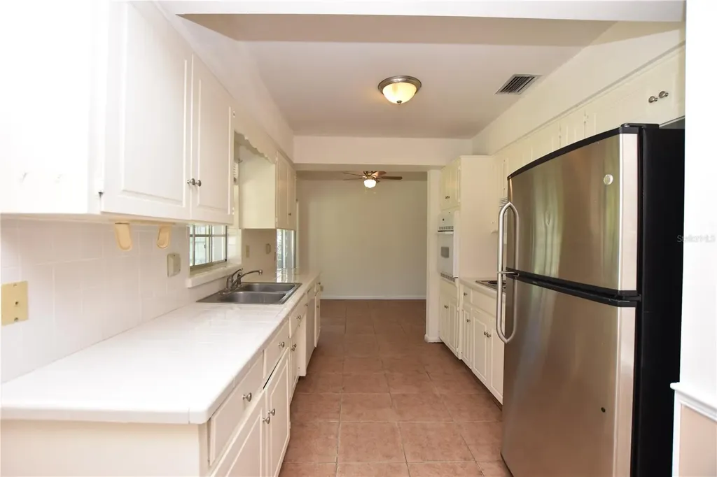 204 Chaucer Lane Winter Haven FL 33884
