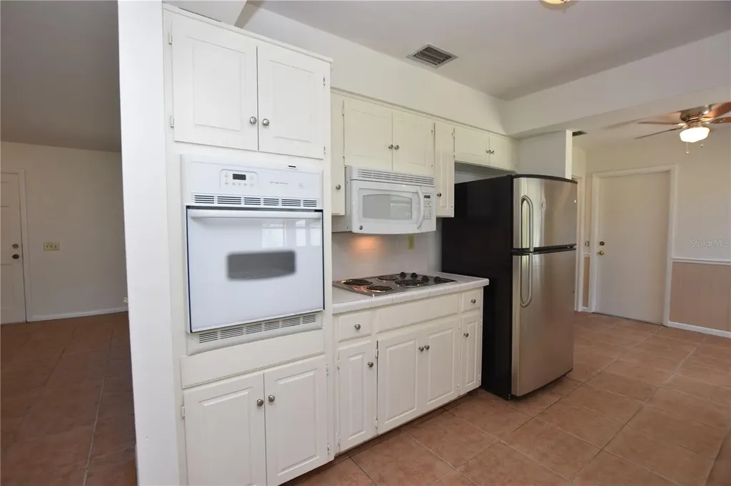 204 Chaucer Lane Winter Haven FL 33884