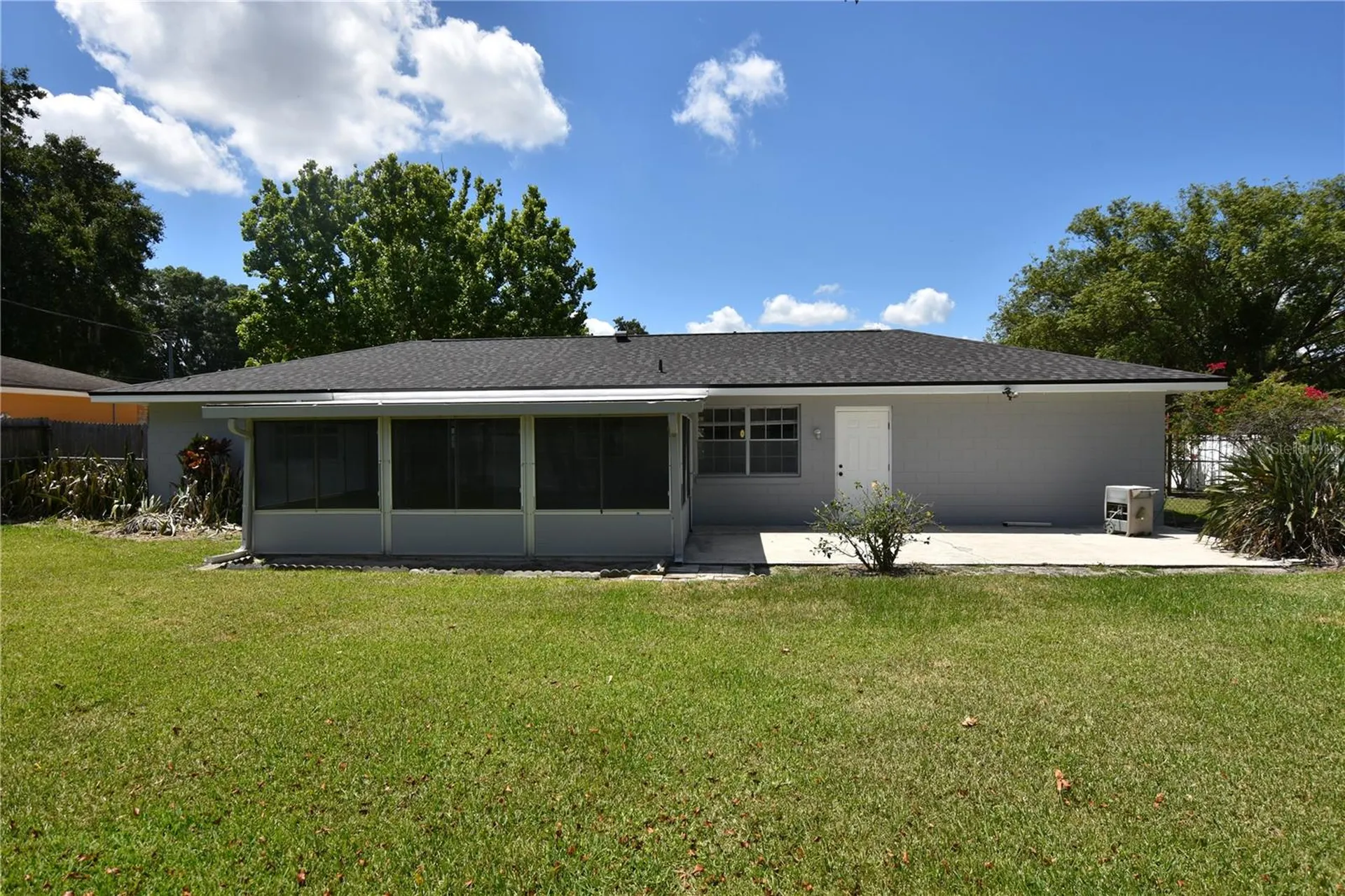 204 Chaucer Lane Winter Haven FL 33884