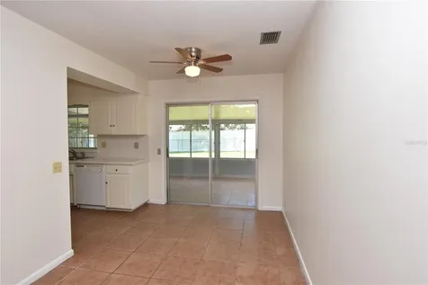 204 Chaucer Lane Winter Haven FL 33884