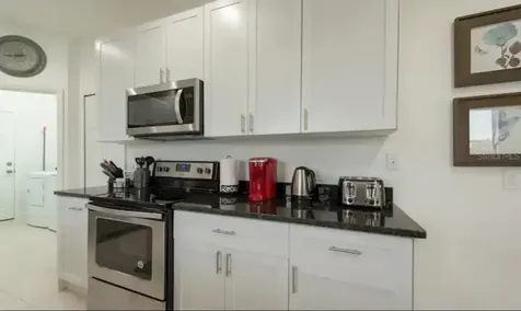 470 Lake Shore Parkway Davenport FL 33896