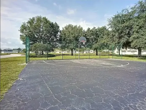 470 Lake Shore Parkway Davenport FL 33896