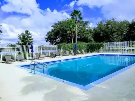 470 Lake Shore Parkway Davenport FL 33896