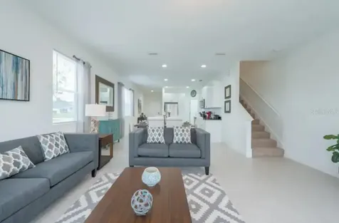 470 Lake Shore Parkway Davenport FL 33896