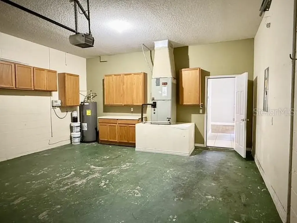2300 The Oaks Boulevard Kissimmee FL 34746