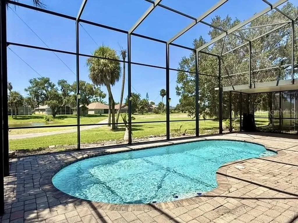 2300 The Oaks Boulevard Kissimmee FL 34746