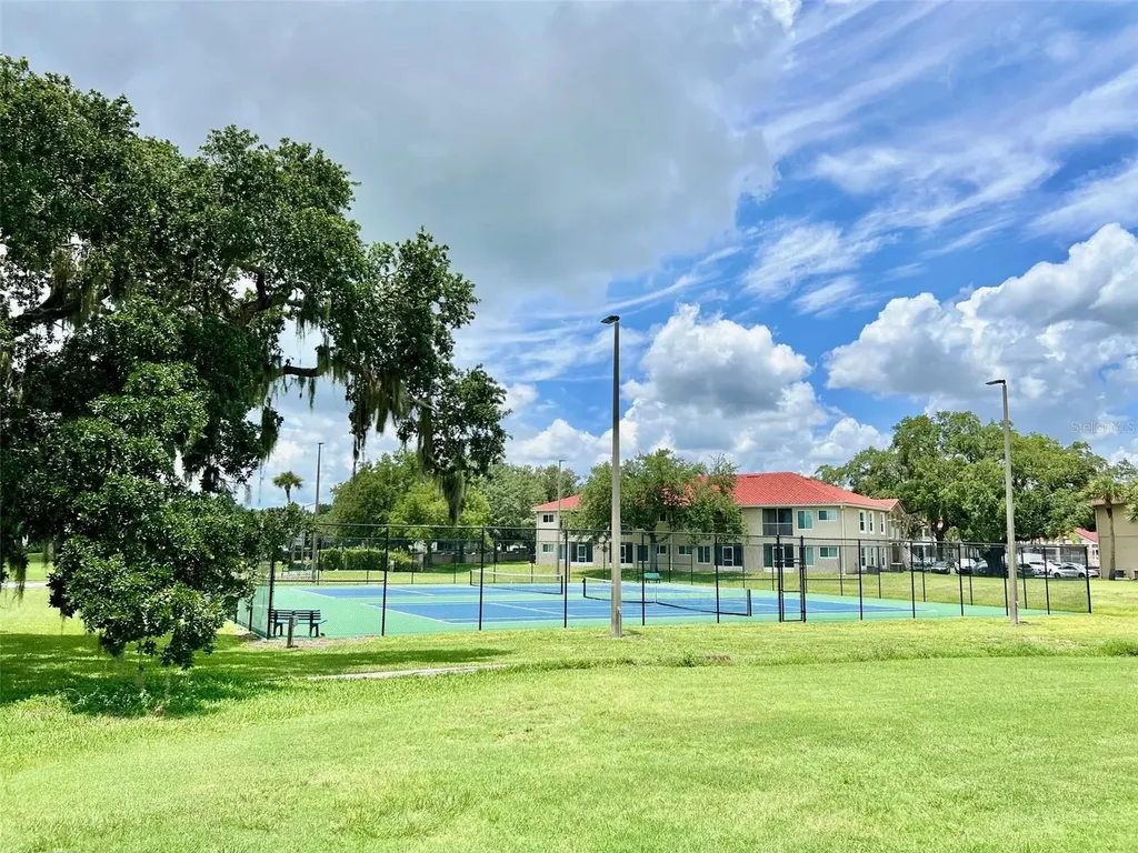 2300 The Oaks Boulevard Kissimmee FL 34746