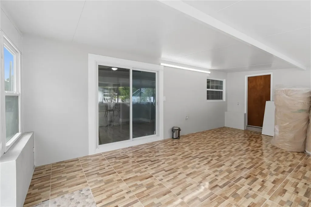 8304 Dot Lane Orlando FL 32809
