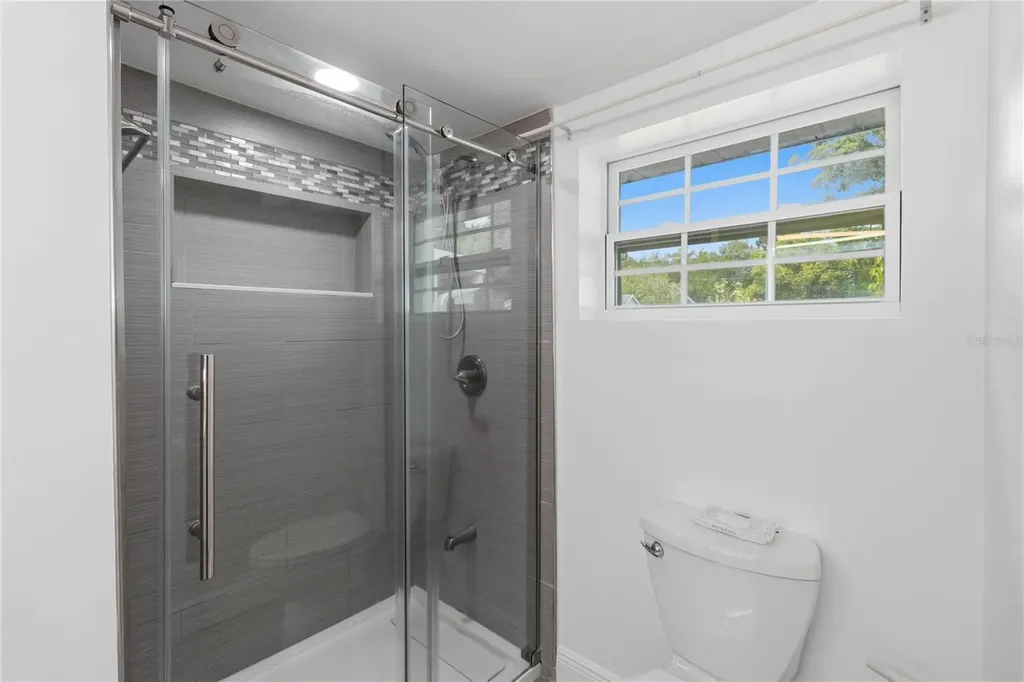 8304 Dot Lane Orlando FL 32809