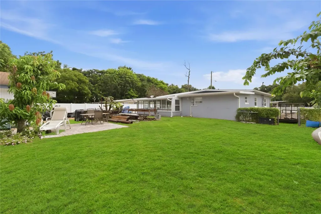 8304 Dot Lane Orlando FL 32809