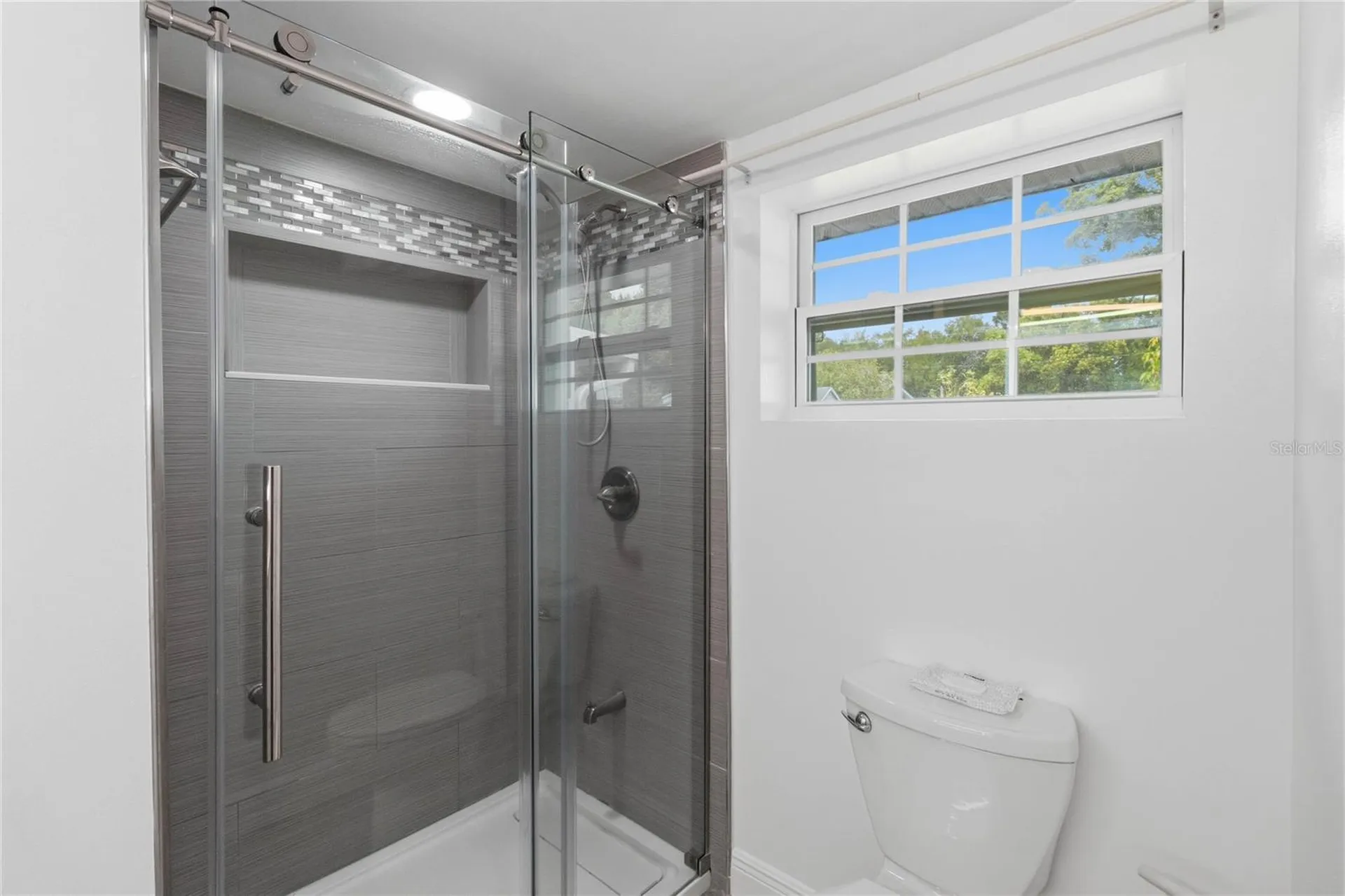 8304 Dot Lane Orlando FL 32809