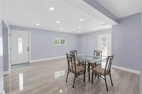 8304 Dot Lane Orlando FL 32809