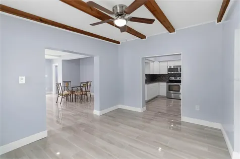 8304 Dot Lane Orlando FL 32809