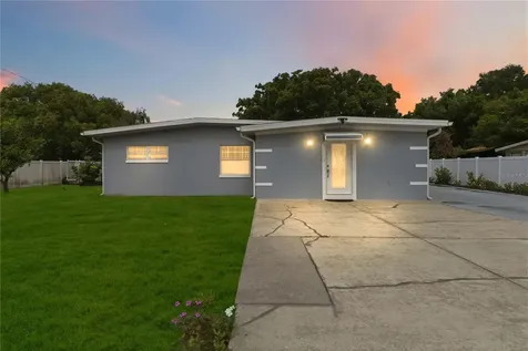 8304 Dot Lane Orlando FL 32809