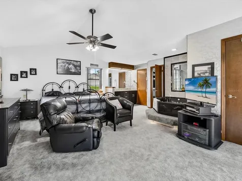 671 Quietwater Cove Altamonte Springs FL 32701