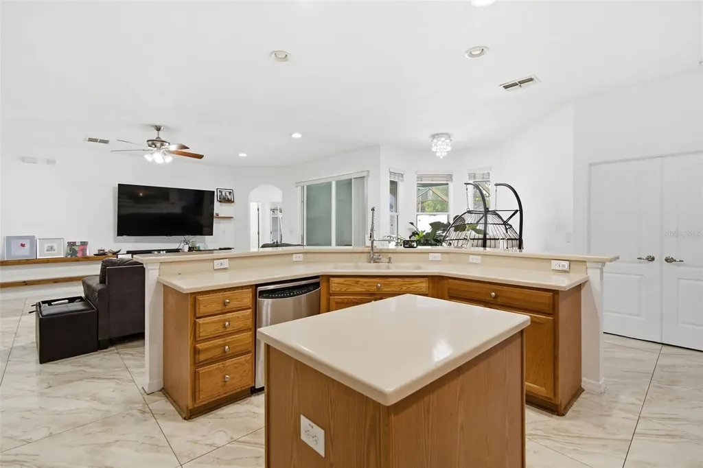 508 Debra Drive Brandon FL 33510