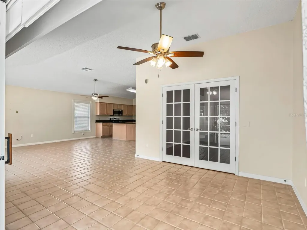 823 San Salvador Drive The Villages FL 32159