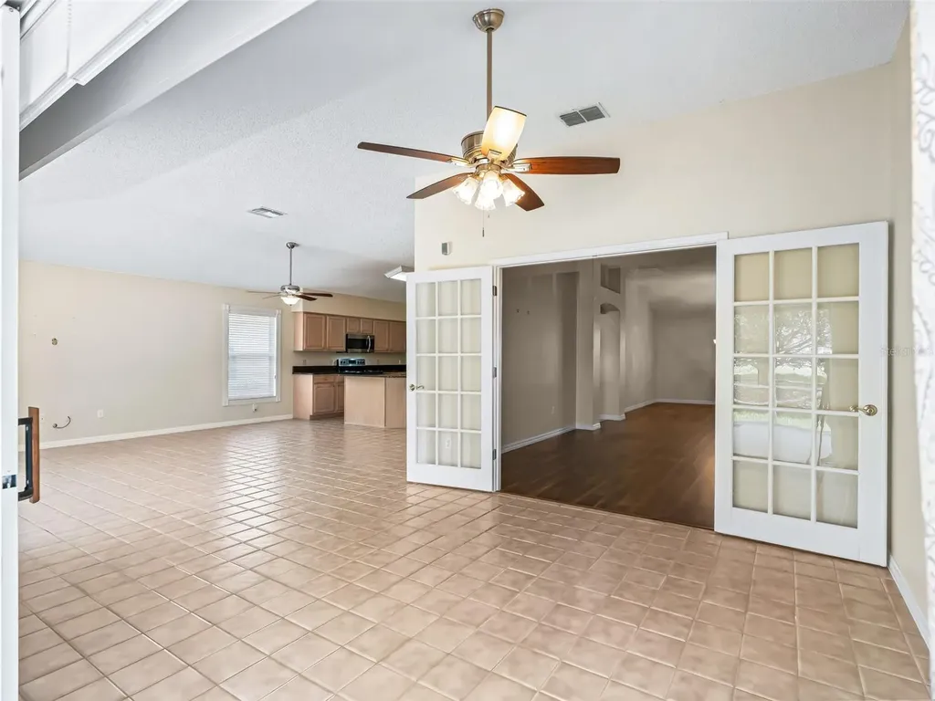 823 San Salvador Drive The Villages FL 32159