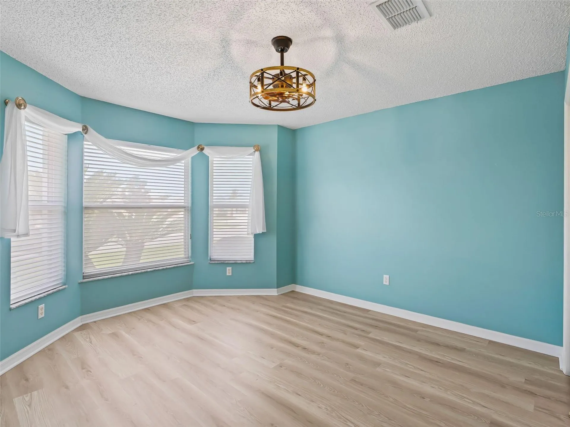 823 San Salvador Drive The Villages FL 32159