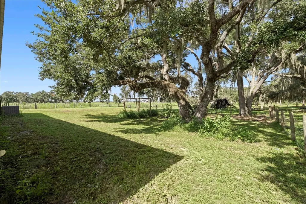 10066 Mizell Road Myakka City FL 34251