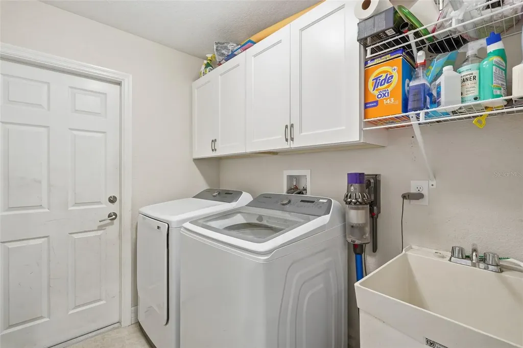 3535 Shawnee Terrace North Port FL 34286