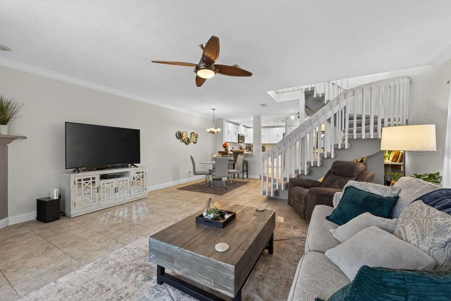 1672 Watermark Circle NE St Petersburg FL 33702