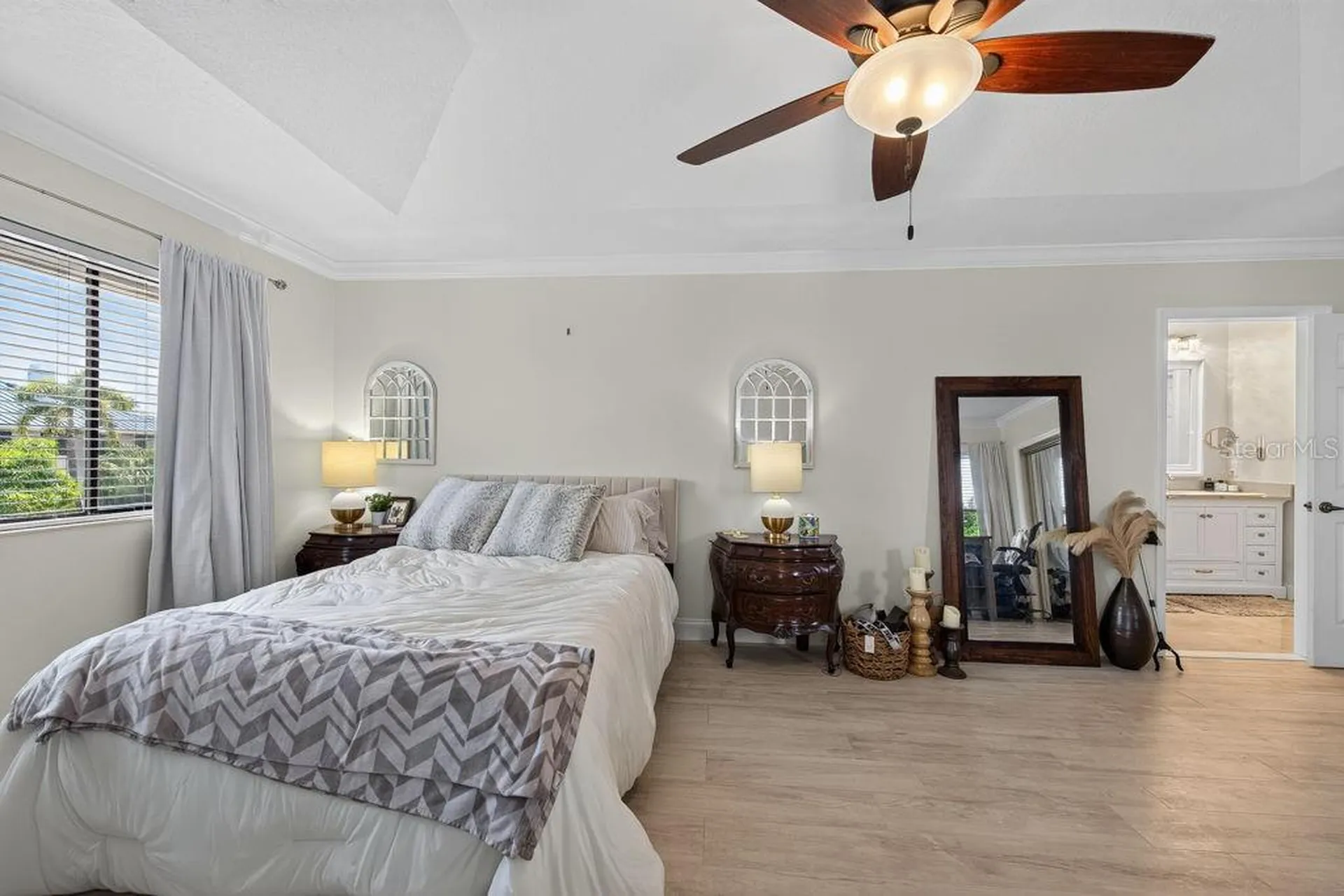 1672 Watermark Circle NE St Petersburg FL 33702