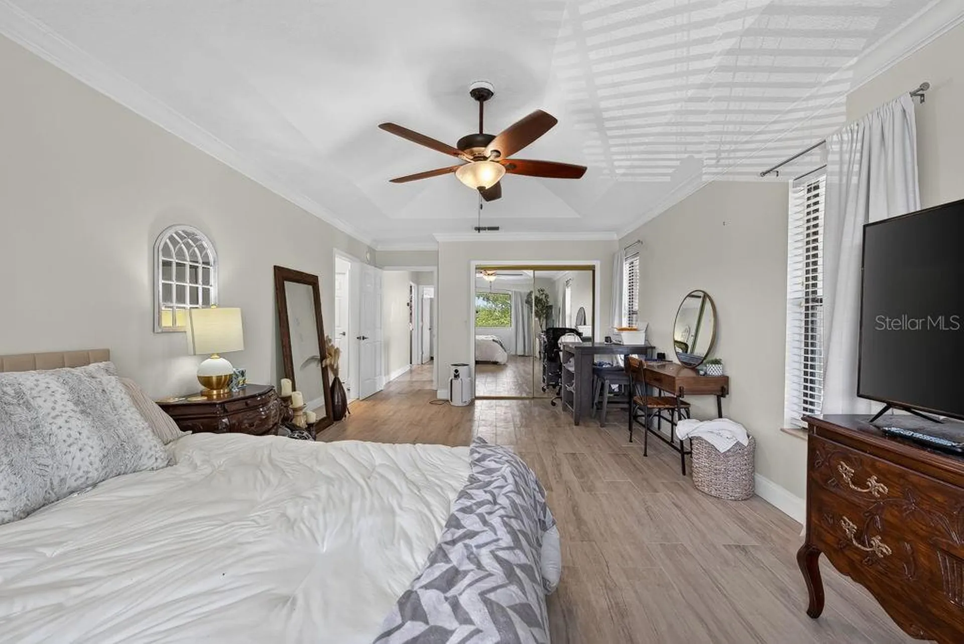 1672 Watermark Circle NE St Petersburg FL 33702