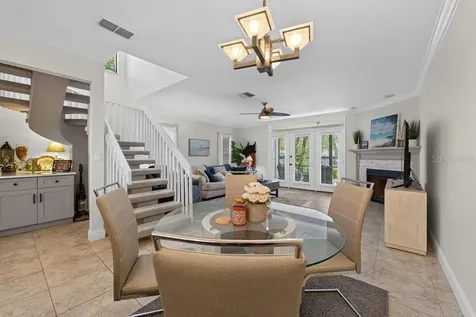 1672 Watermark Circle NE St Petersburg FL 33702