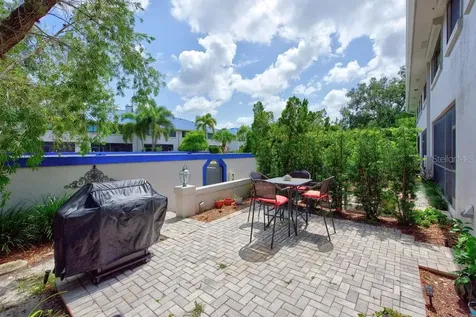 1672 Watermark Circle NE St Petersburg FL 33702