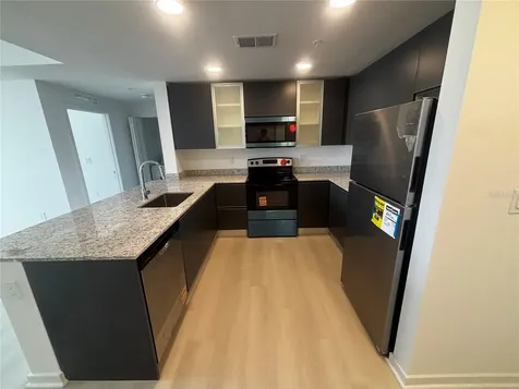 5563 Millenia Park Boulevard Orlando FL 32839
