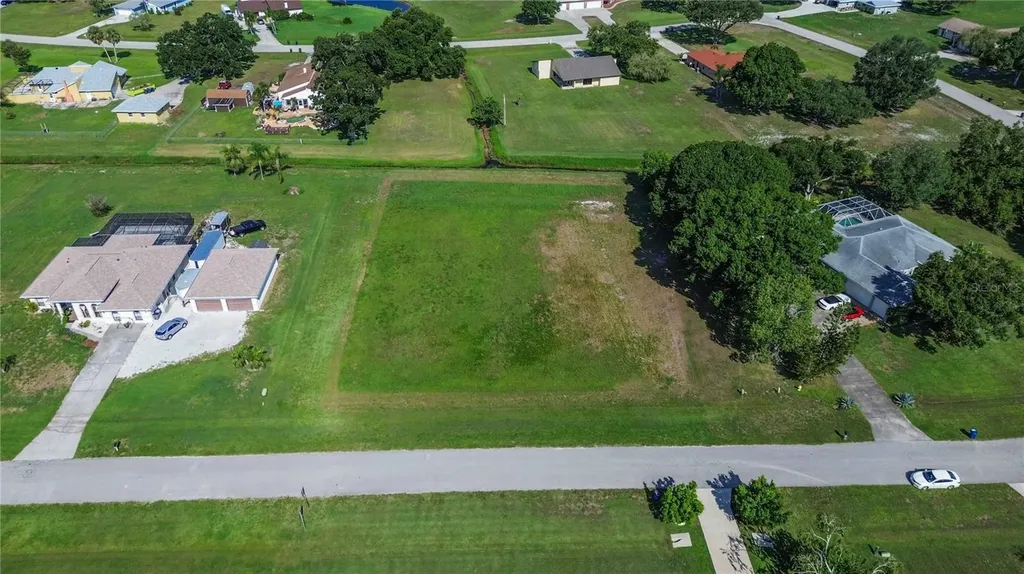 1009 111th Street E Bradenton FL 34212