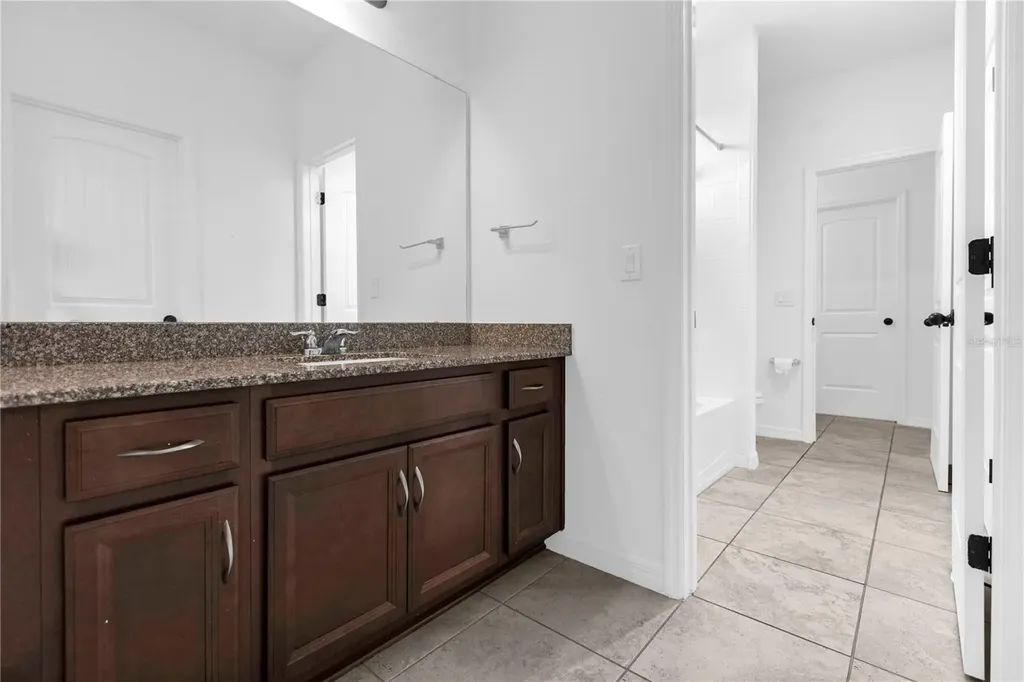 1734 Amsel Falls Park Terrace Winter Garden FL 34787