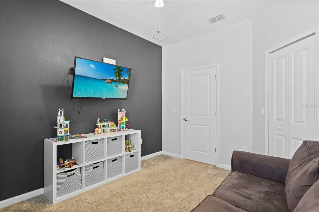 33571 Sky Blossom Circle Leesburg FL 34788