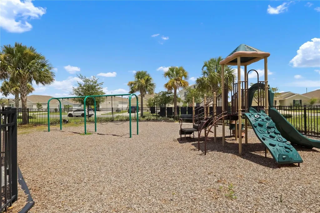 33571 Sky Blossom Circle Leesburg FL 34788