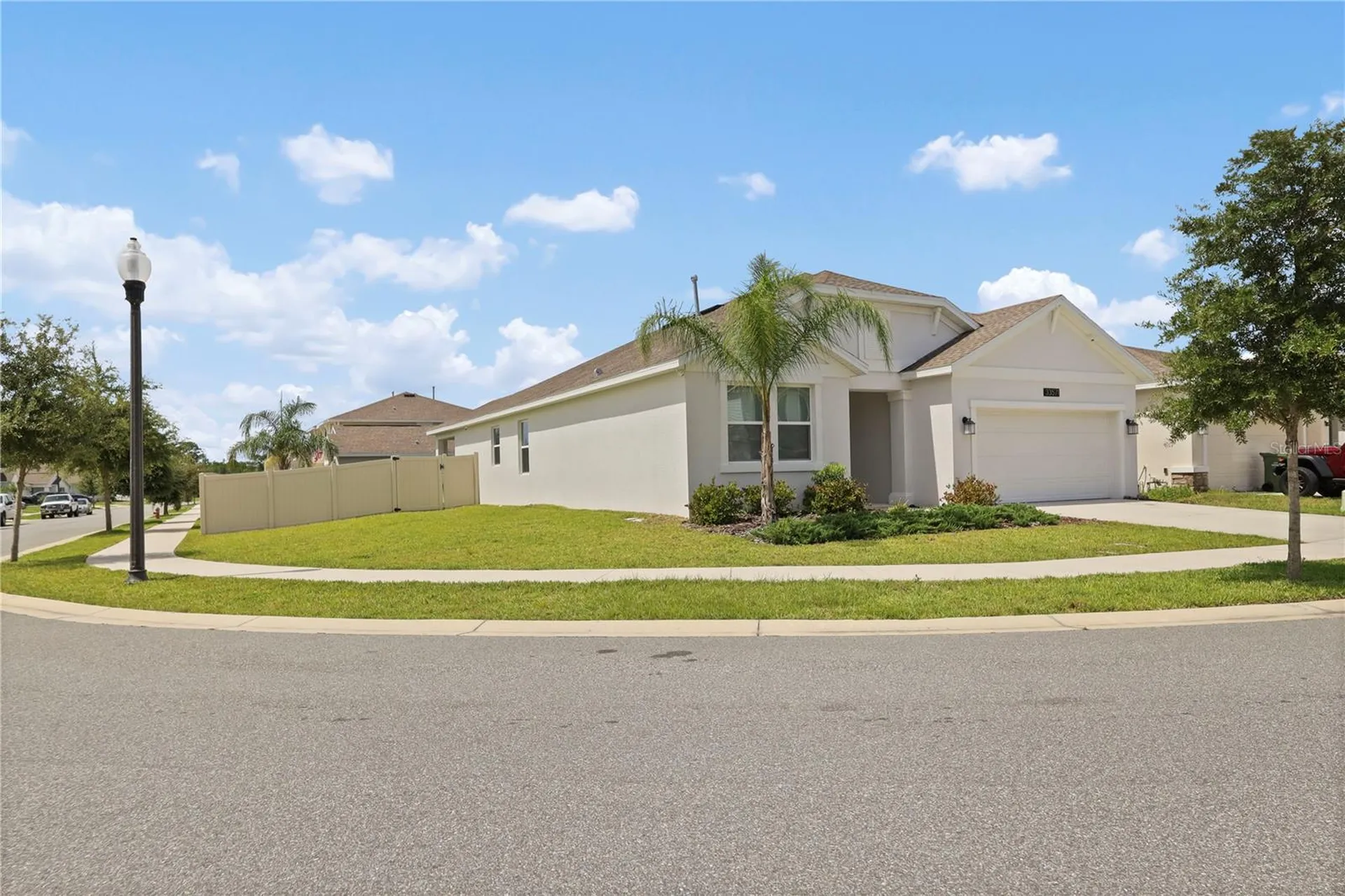33571 Sky Blossom Circle Leesburg FL 34788
