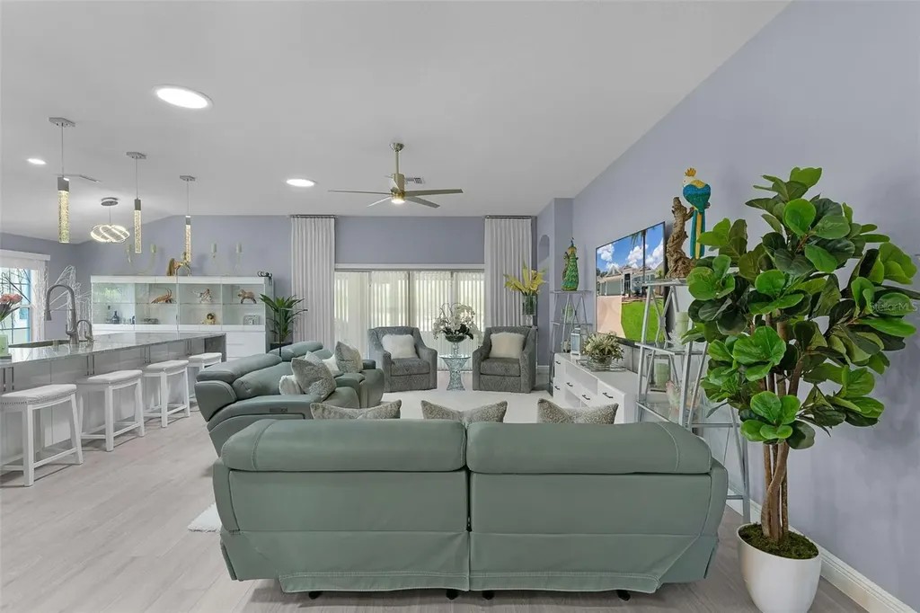 1951 Gatehouse Terrace The Villages FL 32163
