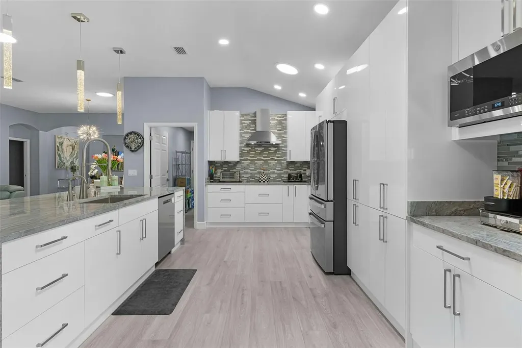 1951 Gatehouse Terrace The Villages FL 32163